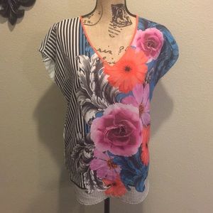 a.moon Women’s Top/Shirt sz M